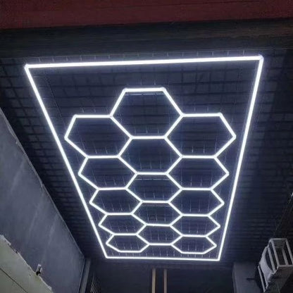 Illuminazione LED con 15 esagoni per garage YOULED